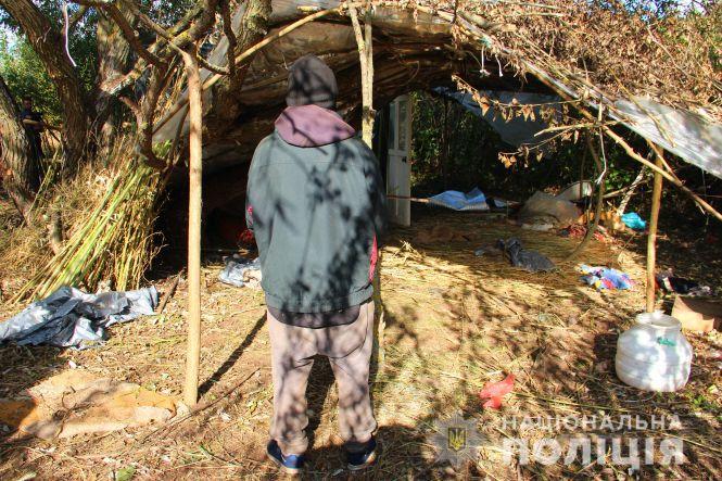У Бердичеві поліцейські викрили польову «комору» з майже півтонною сухих конопель, фото №3 на сайті 20minut.ua
