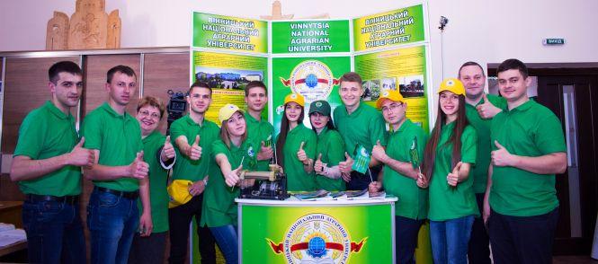 Команда ВНАУ у Копенгагені захищає стартап – вібромлин, що подрібнює  матеріали у п’ять разів тонше волосини, фото №2 на сайті 20minut.ua