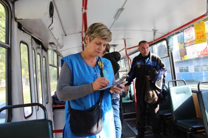 «Я з кондукторів не піду…» Вінничани пропонують дати звання «Людина року» простій жінці, фото №2 на сайті 20minut.ua