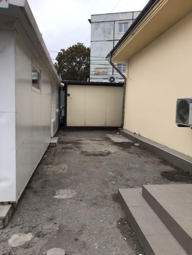 Новини Тернополя - фото з На Мазепи встановлюють новий кіоск. Підприємці скаржаться, що незаконно На Мазепи встановлюють новий кіоск. Підприємці скаржаться, що незаконно, фото №2 на сайті 20minut.ua