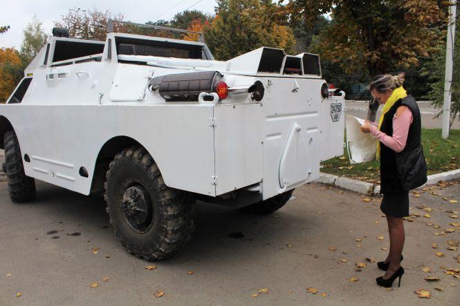 Новини Вінниці - фото з Помпезна виписка з пологового:  Bentley, БТР та величезні букети квітів Помпезна виписка з пологового:  Bentley, БТР та величезні букети квітів, фото №1 на сайті 20minut.ua