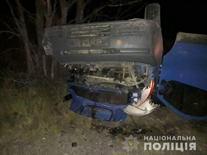 Новини Вінниці - фото з П’ятеро травмованих. У Жмеринському районі зіткнулись Audi та Renault П’ятеро травмованих. У Жмеринському районі зіткнулись Audi та Renault, фото №3 на сайті 20minut.ua