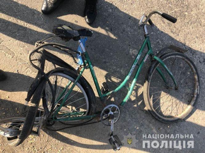Вінничанин на Volkswagen під Комаровом збив на смерть велосипедиста, фото №2 на сайті 20minut.ua