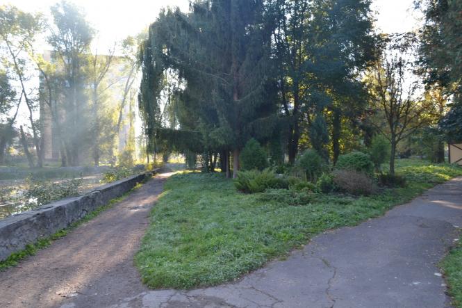 Новини Хмельницького - фото з Яскраві кольори осені у парках Хмельницького (ФОТОРЕПОРТАЖ) Яскраві кольори осені у парках Хмельницького (ФОТОРЕПОРТАЖ), фото №6 на сайті vsim.ua