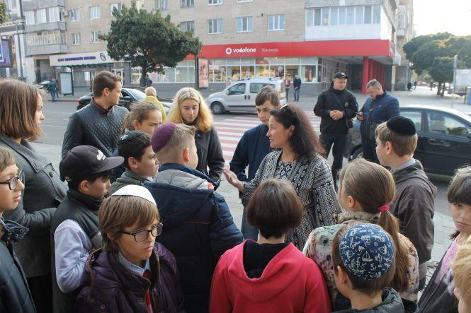 Новини Житомира - фото з Встановлення меморіальної дошки Миколі Блінову, ФОТО, ВІДЕО Встановлення меморіальної дошки Миколі Блінову, ФОТО, ВІДЕО, фото №1 на сайті 20minut.ua