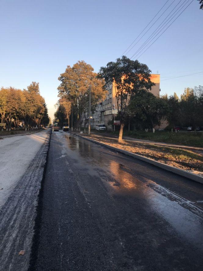 Ремонтують дорогу на вулиці Північна у Кам’янці, фото №2 на сайті 20minut.ua