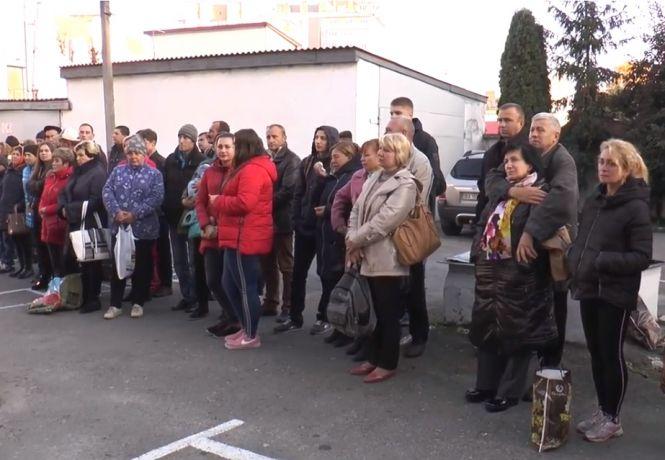 Новини Хмельницького - фото з Армія кличе: на службу відправили перших хмельницьких призовників Армія кличе: на службу відправили перших хмельницьких призовників, фото №2 на сайті vsim.ua