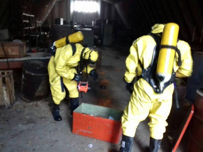 Новини Вінниці - фото з На Чехова на одному із підприємств розлилась ртуть На Чехова на одному із підприємств розлилась ртуть, фото №1 на сайті 20minut.ua