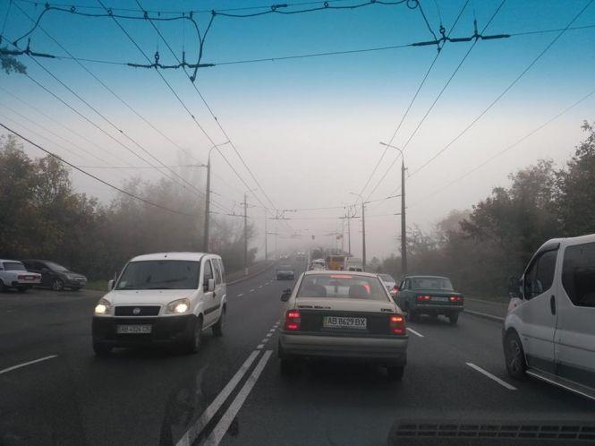 Водії оголосили бойкот цінам на пальне: затори на Київському та Центральному мосту, фото №1 на сайті 20minut.ua
