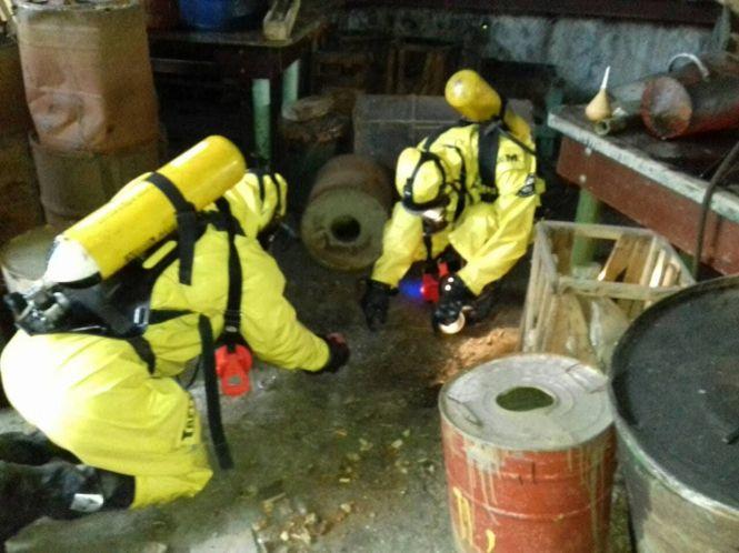 Новини Вінниці - фото з На Чехова на одному із підприємств розлилась ртуть На Чехова на одному із підприємств розлилась ртуть, фото №2 на сайті 20minut.ua