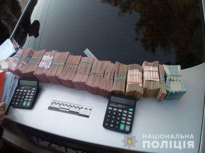 Оперативники кримінальної поліції Житомирщини затримали групу валютних розбійників, фото №1 на сайті 20minut.ua