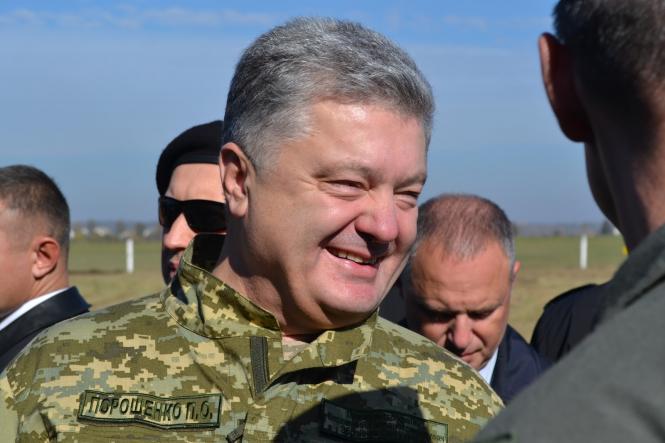 Новини Хмельницького - фото з Хмельниччину відвідав Петро Порошенко: з ким зустрівся і про що говорив Хмельниччину відвідав Петро Порошенко: з ким зустрівся і про що говорив, фото №5 на сайті vsim.ua