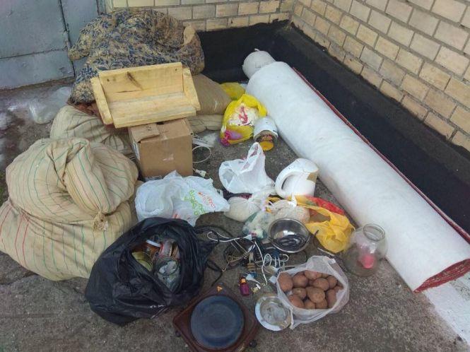 Новини Хмельницького - фото з Обшук у хмельницькому СІЗО: що знайшли в затриманих Обшук у хмельницькому СІЗО: що знайшли в затриманих, фото №2 на сайті vsim.ua