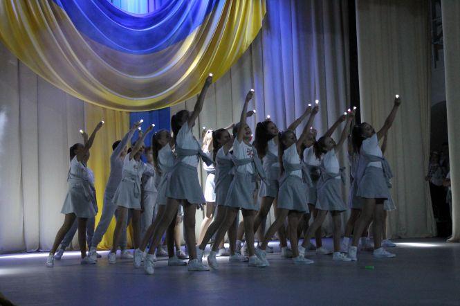 Як вшановували пам'ять і вітали військовослужбовців у Кам'янці (ФОТО), фото №22 на сайті 20minut.ua