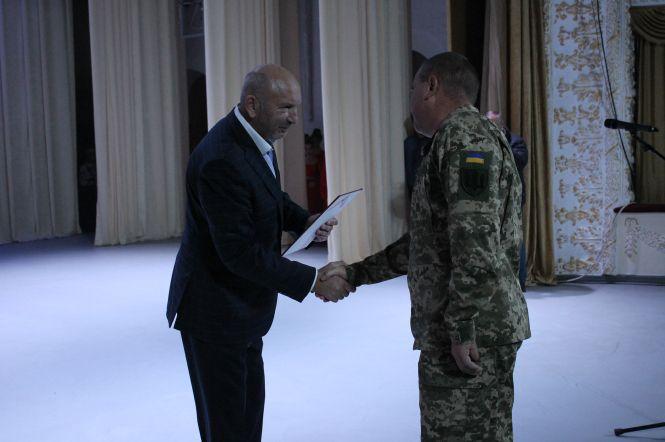 Як вшановували пам'ять і вітали військовослужбовців у Кам'янці (ФОТО), фото №9 на сайті 20minut.ua