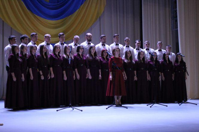 Як вшановували пам'ять і вітали військовослужбовців у Кам'янці (ФОТО), фото №26 на сайті 20minut.ua