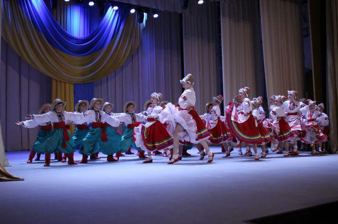 Як вшановували пам'ять і вітали військовослужбовців у Кам'янці (ФОТО), фото №27 на сайті 20minut.ua