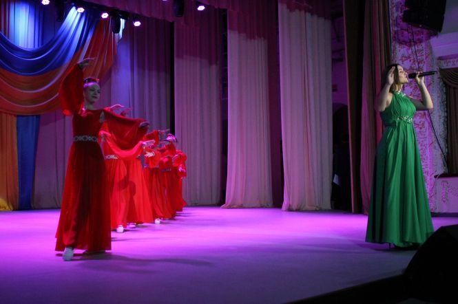 Як вшановували пам'ять і вітали військовослужбовців у Кам'янці (ФОТО), фото №20 на сайті 20minut.ua