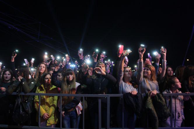 Новини Вінниці - фото з Як у Вінниці закрили сезон фонтану «Рошен» Як у Вінниці закрили сезон фонтану «Рошен», фото №16 на сайті 20minut.ua