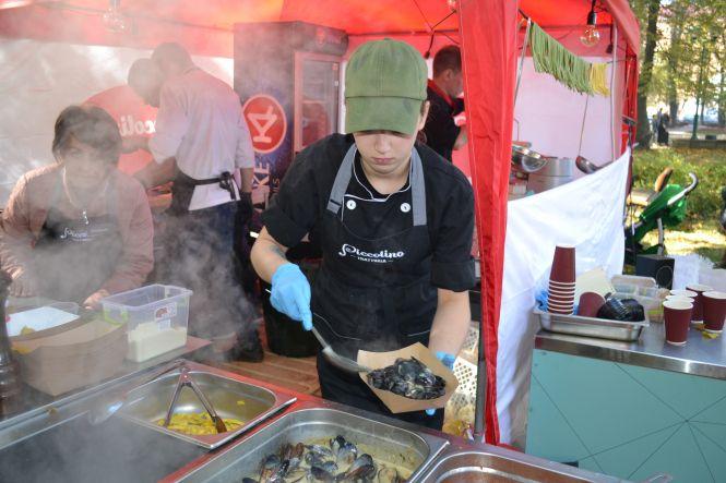 Чим і за скільки пригощали хмельничан на фестивалі вуличної їжі, фото №6 на сайті vsim.ua