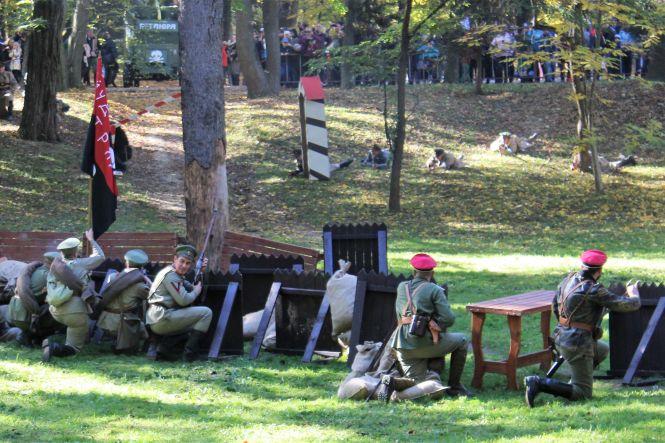 «За УНР! За Україну!». Як тривали бої в Центральному парку, фото №6 на сайті 20minut.ua