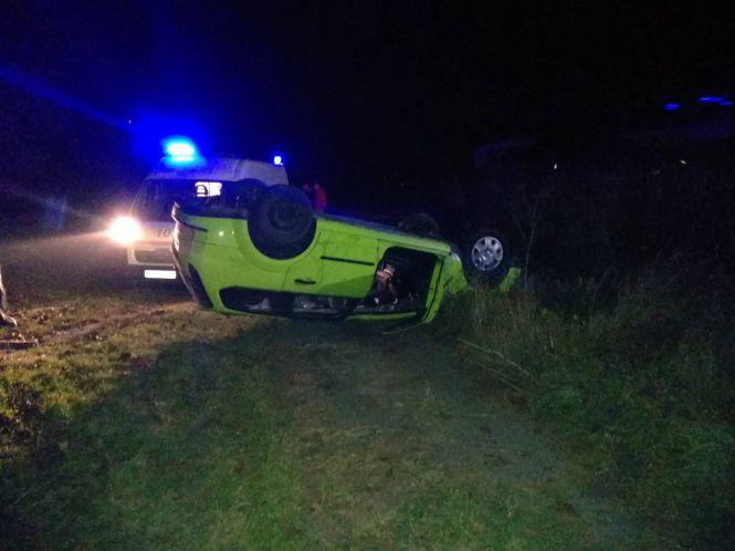 Новини Хмельницького - фото з У Дунаєвецькому районі перекинувся "Ford". Водій у лікарні У Дунаєвецькому районі перекинувся "Ford". Водій у лікарні, фото №1 на сайті vsim.ua