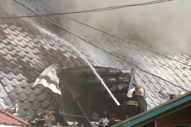 Новини Вінниці - фото з Пожежа біля мерії. Перекрили рух по вулиці Оводова (ФОТО та ВІДЕО з місця) Пожежа біля мерії. Перекрили рух по вулиці Оводова (ФОТО та ВІДЕО з місця), фото №13 на сайті 20minut.ua