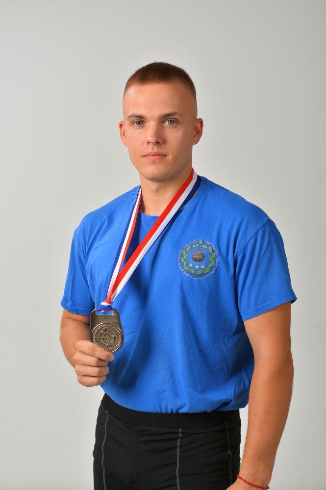Поліцейський Євгеній Колесник – срібний призер Чемпіонату світу 2018 з гирьового спорту, фото №3 на сайті 20minut.ua