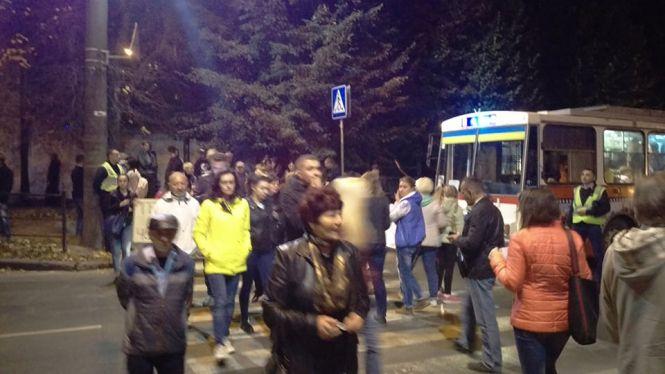 Новини Тернополя - фото з Дорога на Тарнавського знову перекрита (оновлено) Дорога на Тарнавського знову перекрита (оновлено), фото №1 на сайті 20minut.ua