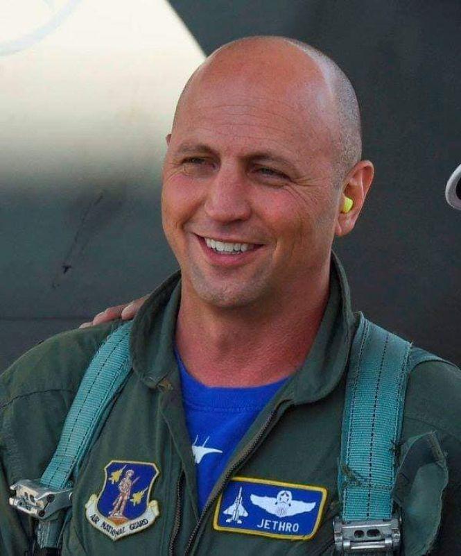 Новини Вінниці - фото з Разом з Іваном Петренком розбився на СУ-27 – підполковник Сет «Джетро» Нерінг Разом з Іваном Петренком розбився на СУ-27 – підполковник Сет «Джетро» Нерінг, фото №1 на сайті 20minut.ua