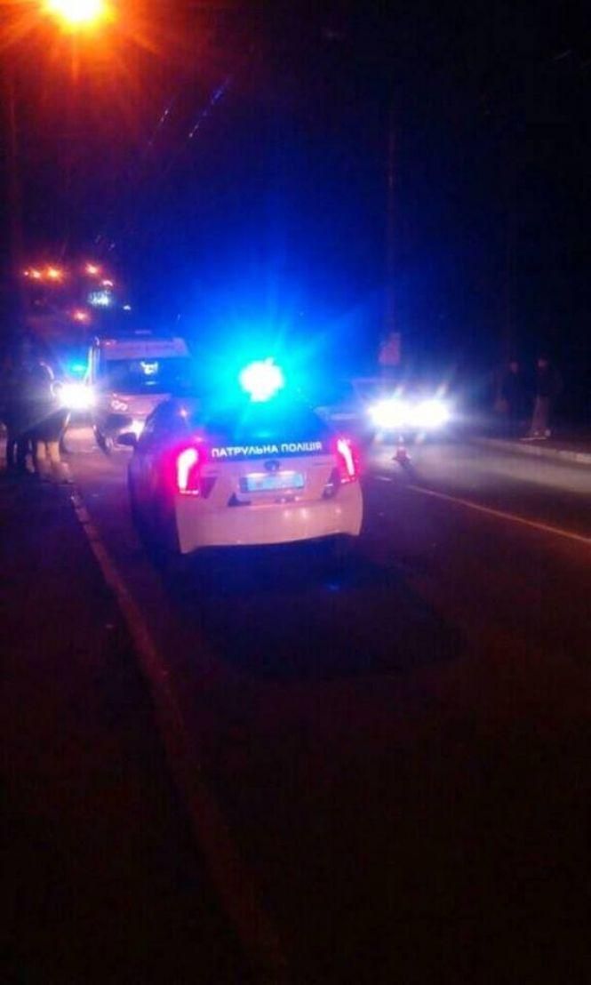 Нічна ДТП на Інститутській: п'яний на 