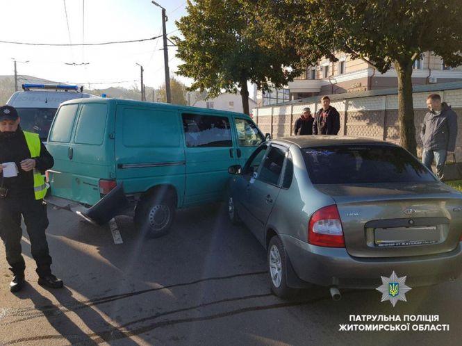 Четверо з п’яти людей, які під час ДТП були пристебнуті пасками безпеки, залишилися неушкодженими, фото №2 на сайті 20minut.ua