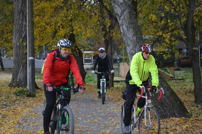 Новини Хмельницького - фото з У Хмельницькому пробігом через усе місто закрили велосезон (ФОТО) У Хмельницькому пробігом через усе місто закрили велосезон (ФОТО), фото №14 на сайті vsim.ua