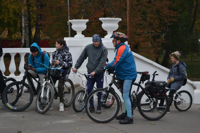 Новини Хмельницького - фото з У Хмельницькому пробігом через усе місто закрили велосезон (ФОТО) У Хмельницькому пробігом через усе місто закрили велосезон (ФОТО), фото №8 на сайті vsim.ua