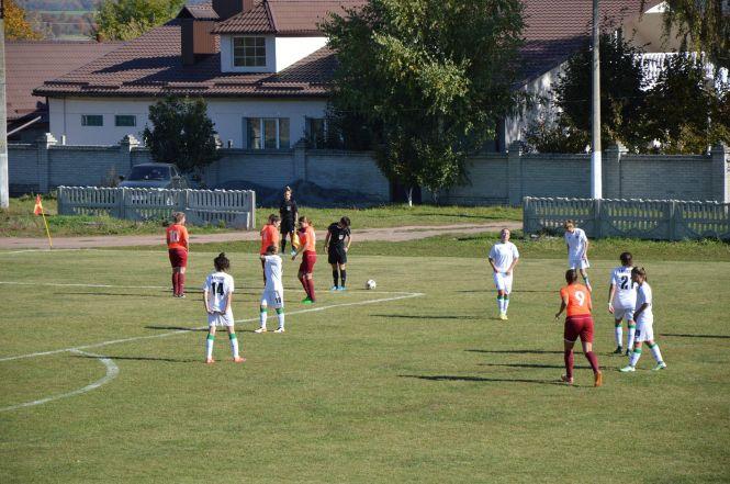 Новини Козятина - фото з В Махнівці змагалися дівчата-футболістки В Махнівці змагалися дівчата-футболістки, фото №12 на сайті 20minut.ua