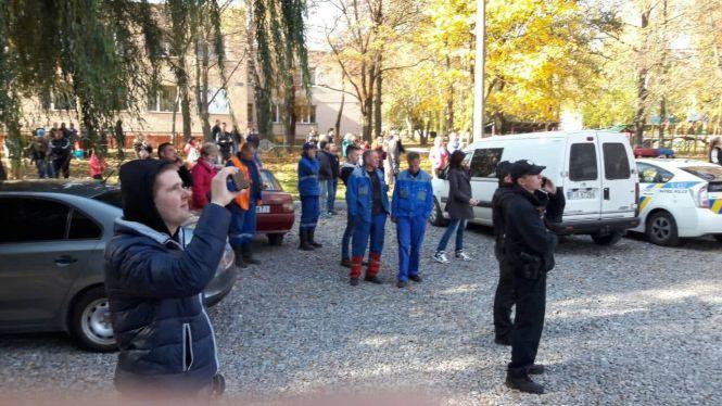 На Протасевича психічно хворий чоловік погрожував підірватися у квартирі (оновлено), фото №4 на сайті 20minut.ua