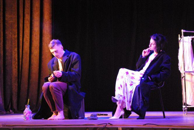 Новини Кам'янця-Подільського - фото з У Кам’янці завершився четвертий фестиваль театрального мистецтва У Кам’янці завершився четвертий фестиваль театрального мистецтва "Комора", фото №7 на сайті 20minut.ua