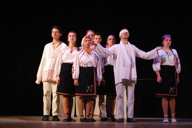 Новини Кам'янця-Подільського - фото з У Кам’янці завершився четвертий фестиваль театрального мистецтва У Кам’янці завершився четвертий фестиваль театрального мистецтва "Комора", фото №2 на сайті 20minut.ua