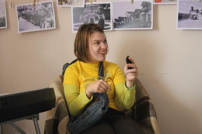 Кам'янецька поетеса провела благодійний вечір для підтримки у лікуванні військовослужбовця, фото №8 на сайті 20minut.ua