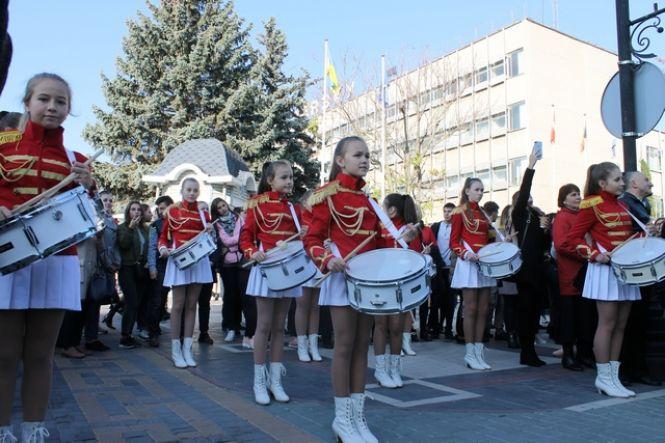 Новини Кам'янця-Подільського - фото з У Кам'янці відбувся спортивний забіг з нагоди ювілею Кам'янецького університету У Кам'янці відбувся спортивний забіг з нагоди ювілею Кам'янецького університету, фото №5 на сайті 20minut.ua