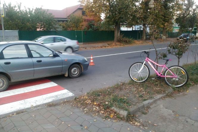 Новини Хмельницького - фото з Збита 10-річна велосипедистка і двоє травмованих пішоходів: хроніка ДТП у Хмельницькому Збита 10-річна велосипедистка і двоє травмованих пішоходів: хроніка ДТП у Хмельницькому, фото №1 на сайті vsim.ua