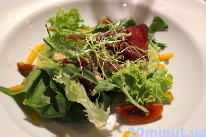 Свічка з масла, українська мушля та теляча щока з кістковим мозком. Чим дивував учасник проекту "13 шефів", фото №1 на сайті 20minut.ua