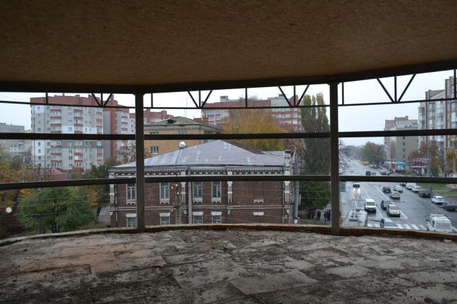 Новини Хмельницького - фото з Будівництво музею на Свободи за 26 мільйонів: що встигли зробити за рік Будівництво музею на Свободи за 26 мільйонів: що встигли зробити за рік, фото №2 на сайті vsim.ua