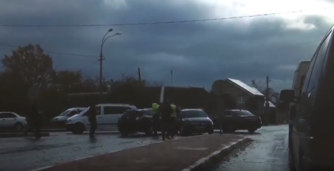 Вінниця 25 жовтня: п'ять побитих автівок та повалена електроопора, фото №1 на сайті 20minut.ua