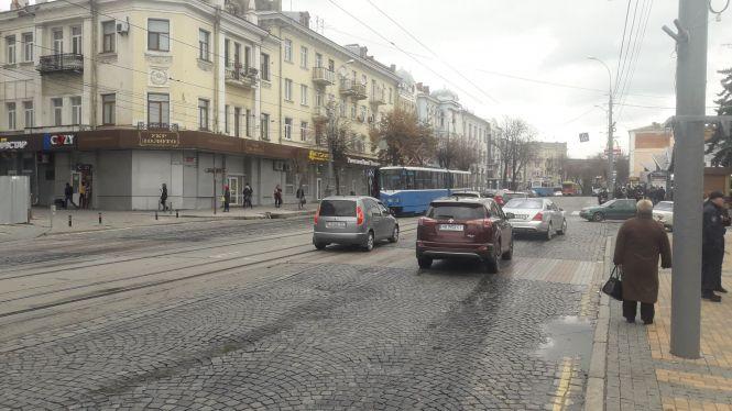 Новини Вінниці - фото з Протестувальники розблокували дорогу. Соборна вільна Протестувальники розблокували дорогу. Соборна вільна, фото №1 на сайті 20minut.ua