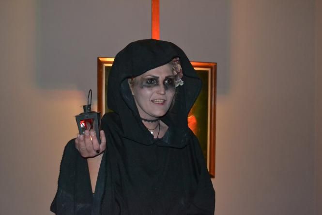 Новини Хмельницького - фото з Привиди, підземелля та Ленін у пеклі: у художньому музеї провели нічну екскурсію Привиди, підземелля та Ленін у пеклі: у художньому музеї провели нічну екскурсію, фото №7 на сайті vsim.ua