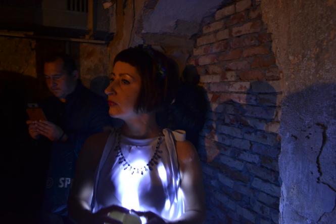 Новини Хмельницького - фото з Привиди, підземелля та Ленін у пеклі: у художньому музеї провели нічну екскурсію Привиди, підземелля та Ленін у пеклі: у художньому музеї провели нічну екскурсію, фото №13 на сайті vsim.ua