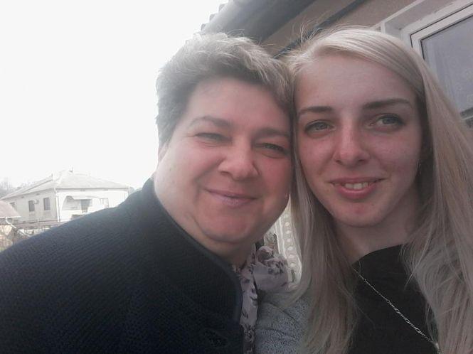 Новини Тернополя - фото з "Без вашої допомоги ми не зможемо врятувати Наталю" мати 22-річної виховательки із Теребовлі просить підтримки "Без вашої допомоги ми не зможемо врятувати Наталю" мати 22-річної виховательки із Теребовлі просить підтримки, фото №1 на сайті 20minut.ua