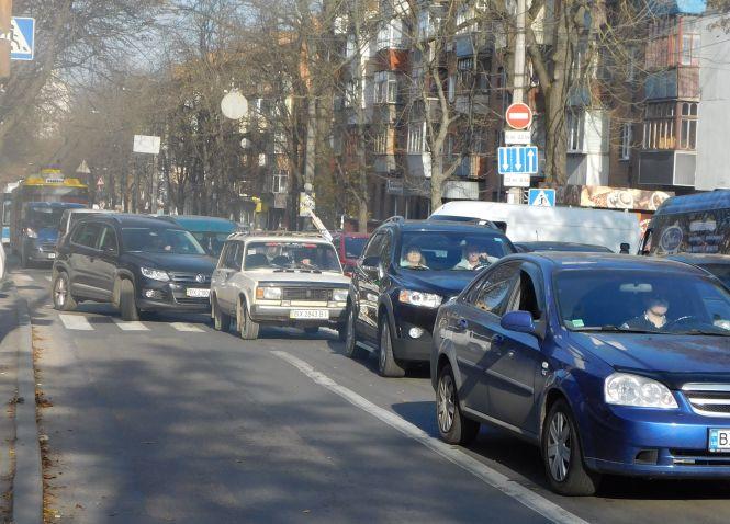 Кам’янецька потонула в заторах: хмельничани перекрили дорогу через забудовника, фото №5 на сайті vsim.ua