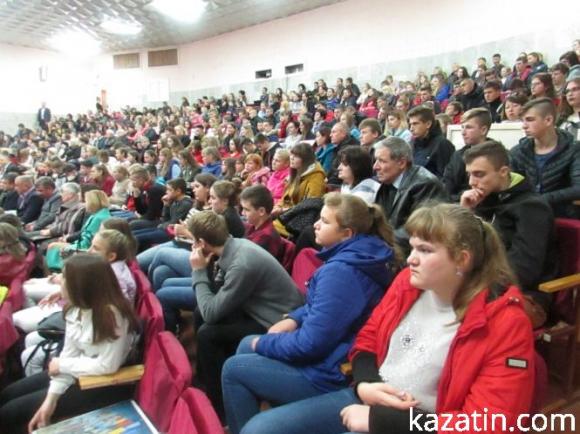 Новини Козятина - фото з Волонтери Козятинщини сплели тисячну сітку! Волонтери Козятинщини сплели тисячну сітку!, фото №7 на сайті 20minut.ua